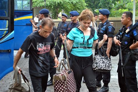 Imigran Gelap Antara Foto