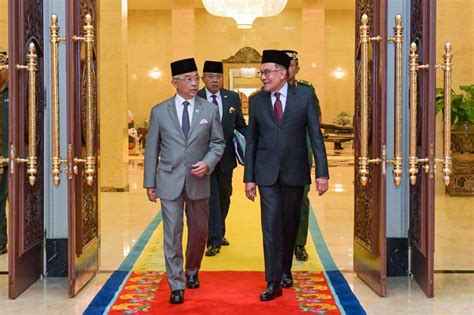 Agong Harap Anwar PM Terakhir Di Bawah Pemerintahan Baginda DagangNews