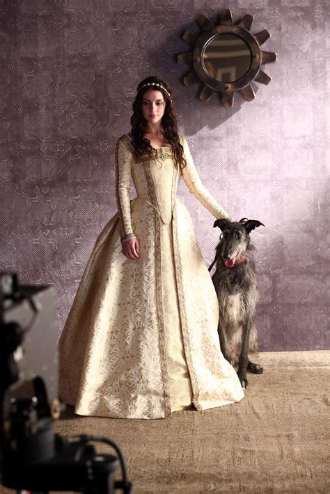 Reign Season 1 Mary Stuart Promotional Picture Mary Queen Of Scots Reign Photo 38505869