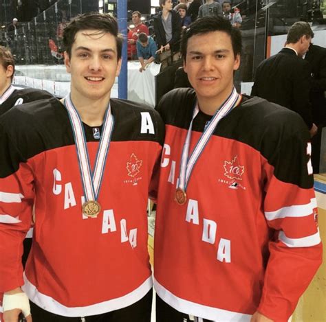 Pin by Sydney on Mat Barzal | Team canada hockey, Nhl players, Nhl hockey