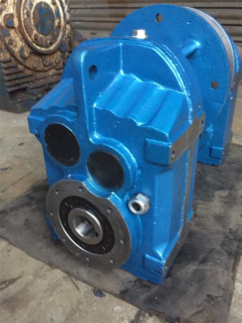 Foot Crane Duty Helical Gearbox At Rs In Ahmedabad Id