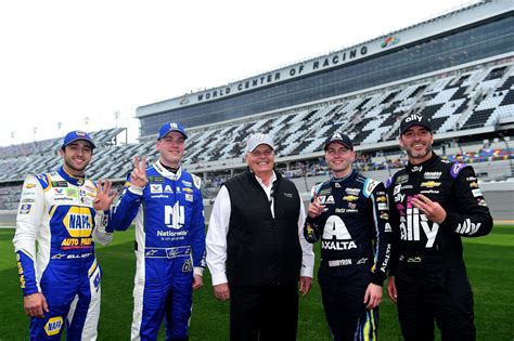 Top 5 Hendrick Motorsports drivers of all time in NASCAR