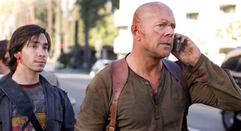 Bruce Willis entró en pánico con una broma en el set de Duro de matar 4 0