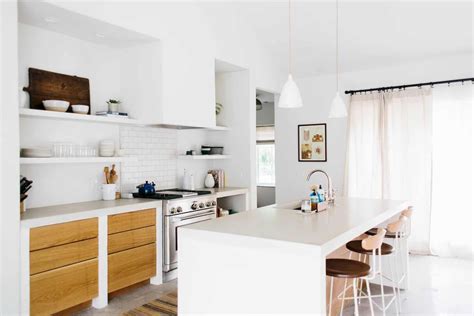 10 Simple Yet Stunning Fresh White Modern Kitchen Ideas Perfect For Small Kitchen Artofit