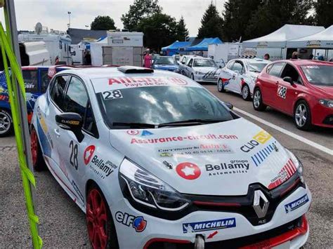 CLIO 4 CUP pièces et voitures de course à vendre de rallye et de