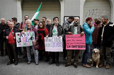 Fotos Protesta De La Invisible Por El Centro De M Laga Diario Sur