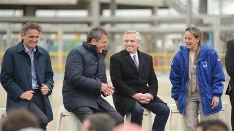 Massa y Fernández juntos en la inauguración del Sistema Riachuelo