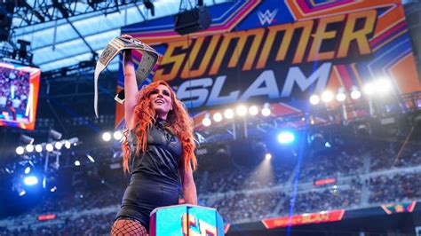 Here's Why Becky Lynch Is Turning Heel - WrestleTalk