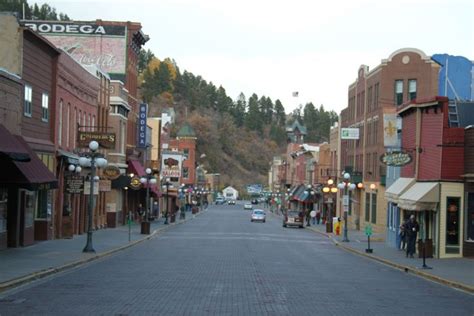 Here Are The Most Beautiful Charming Small Towns In South Dakota