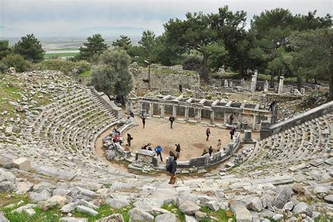 Priene Miletos And Didyma Tour From Kusadasi