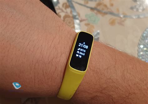 Mobile Review Samsung Galaxy Fit E Sm R