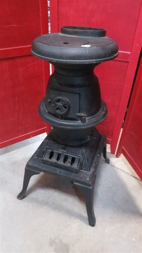 Cast Iron Pot Belly Stove 4550767342