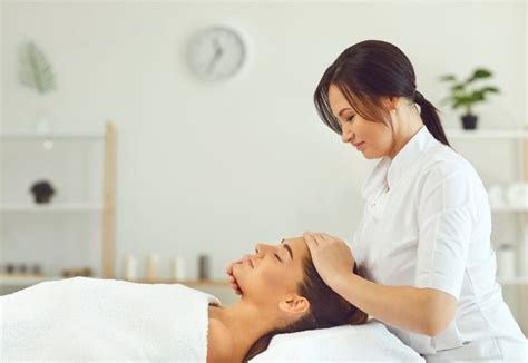 Massage Therapy 101 What Every Potential Client Needs To Know About Choosing The Right Massage