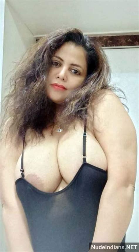 Hot Nude Photos Of Horny Sapna Bhabhi Big Boobs Show