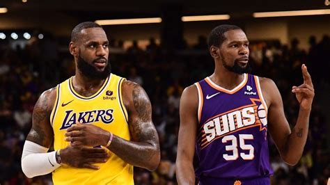 Los Angeles Lakers De Lebron James Vs Los Phoenix Suns De Kevin Durant Por La Temporada Regular