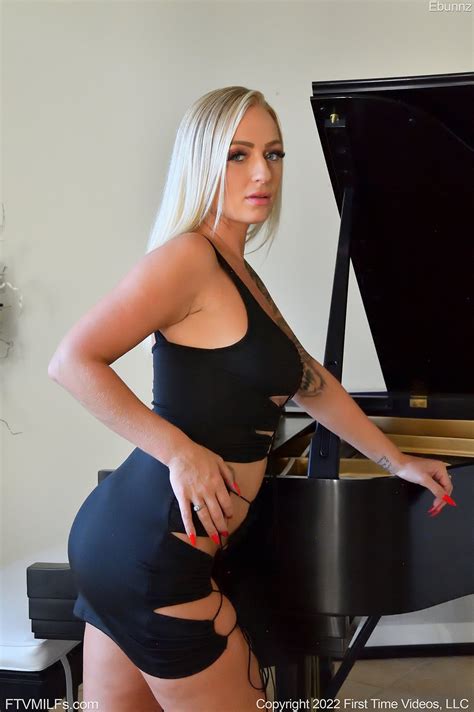 Blonde With Tattoos Exposing Her Awesome Body In The Sluttiest Dress FTV MILFs