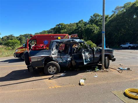 Idosa Morre Ap S Grave Acidente Entre Caminh O E Carro Em Seara