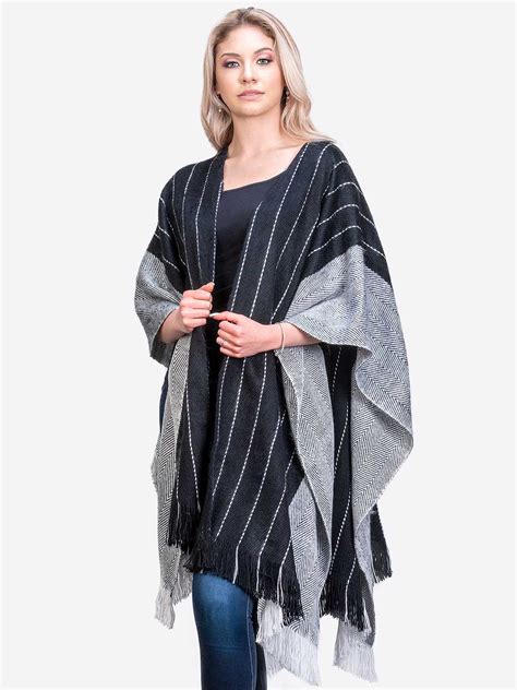 Inti Alpaca Womens Ruana Poncho In Black And White Wool Peruvian