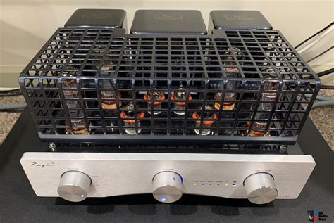 Cayin A 50T Vacuum Tube Integrated Amplifier W Remote Excellent