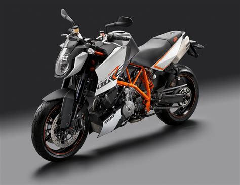 Motorrad Vergleich Ktm Super Duke R Vs Aprilia Rsv R