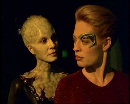 Borg Queen (Voyager) & Seven of Nine | Star trek tv, Star trek voyager ...