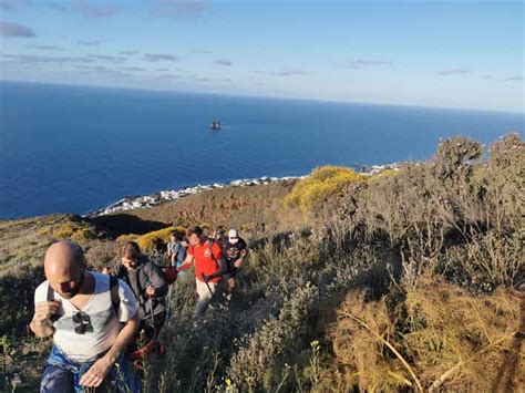 Stromboli Trekking Al Tramonto Alla Sciara Del Fuoco Getyourguide