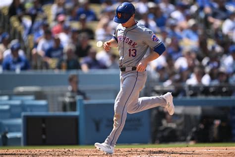 Mets Will Dfa Joey Wendle Yohan Ramirez Mlb Trade Rumors