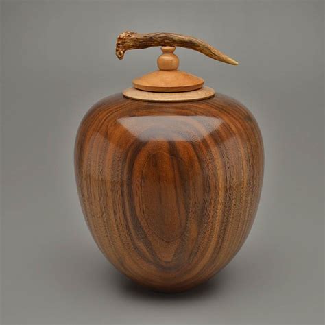 Artistic Wood Urns – Unique Cremation Urns, Wood Urns, Hand Turned ...