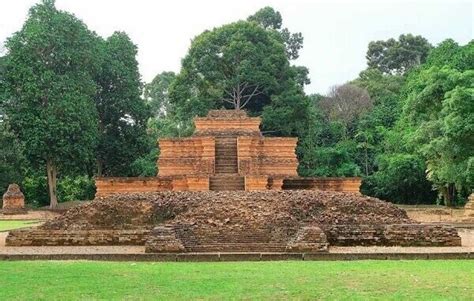 Mengenal Candi Muaro Jambi Peninggalan Kerajaan Sriwijaya Terluas Se