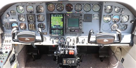 Cessna 402 Cockpit Layout