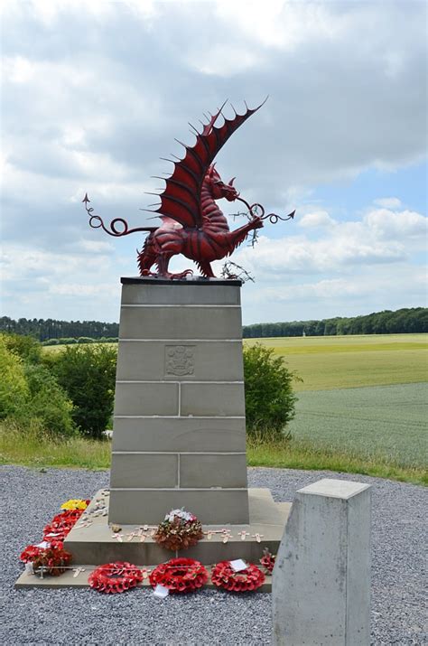 38th Welsh Division Memorial WW1 Cemeteries A Photographic