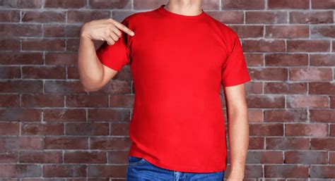 Advantages Of Custom University T Shirts Celebrating Campus Life