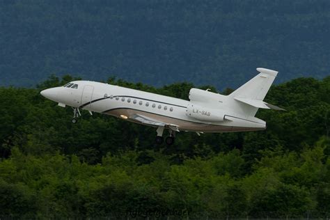 Lx Sab Dassault Falcon Dx F C N Global Jet Lux Flickr