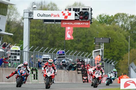 British Superbike Race Two Race Three Results From Oulton Park