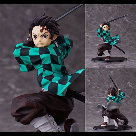 Jual Kimetsu No Yaiba Tanjiro Kamado Pvc Figure 1 8 Kamado Tanjiro ...