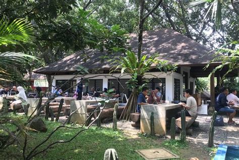 14 Cafe Di Sentul Dengan Suasana Dan Pemandangan Indah PergiKuliner