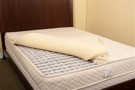 Foam Mattress Vs. Pocket Coil Mattress Differences Explained | Mondoro