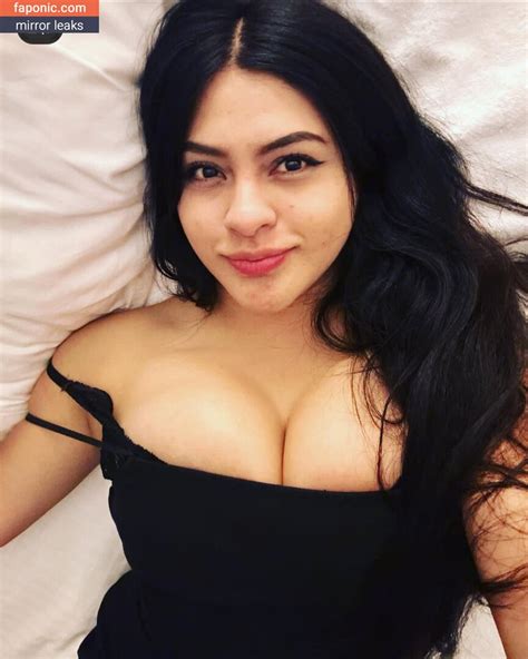 Saragiiin Aka Sarai Gamboa Aka Saraiigamboa Aka Sereenee Nude Leaks