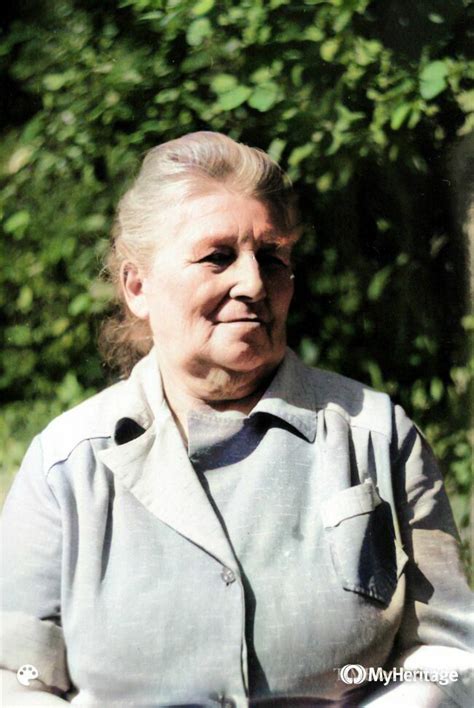 Нина Леонова