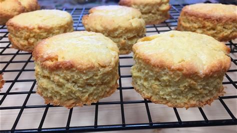 How To Make Coconut Scones With Coconut Oil And Coconut Flakes Simple And Easy Coconut Scones