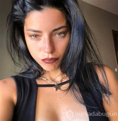 Merve Boluğur son pozlarıyla adından söz ettirdi Foto Galerisi 5