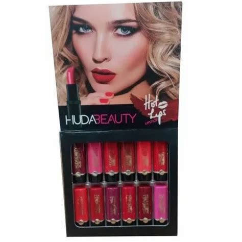 Huda Beauty Liquid Matte Finish Lipstick Type Of Packaging Box Model Name Number Hot Lips At