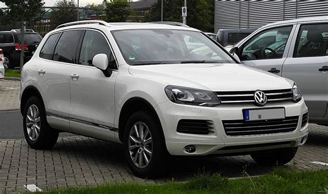 Volkswagen Touareg Hybrid Benzyna V6 E 3 0L SUV Off Road 5 Drzwiowy V6