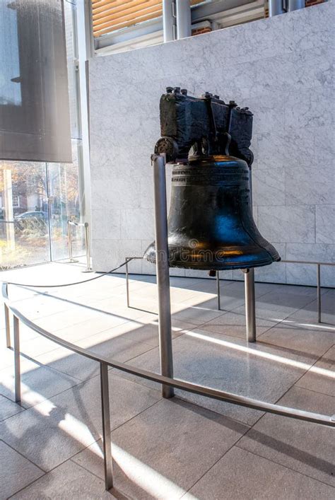 Liberty Bell in Philadelphia, Pennsylvania Editorial Stock Photo ...