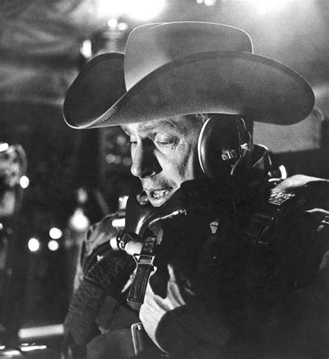 Slim Pickens en Dr Strangelove, 1964 Slim Pickens, Dr Strangelove, Cowboy Hats, Fashion, Moda ...