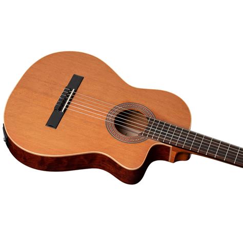 Ortega RCE180G Klassikgitarre Mit Tonabnehmer Und Cutaway B Ware