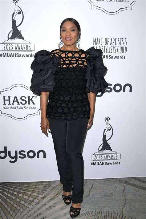 Black Panther Wakanda Forever Star Angela Bassett In Georges Chakra At The Make Up Artists And