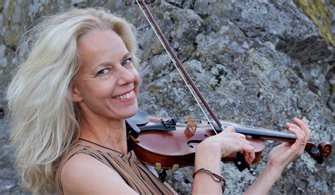 Kontakt – Anette Wallin