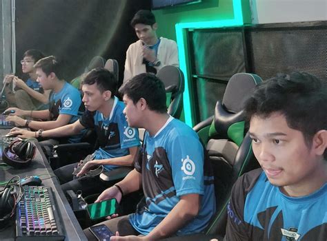 Mengenal Apa Itu Esport Sejarah Singkatnya Dan Profesi Yang Ada Di