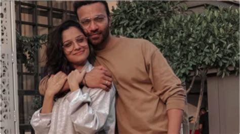 Happy Bride Ankita Lokhande Receives Gifts Ahead Of Rumoured December